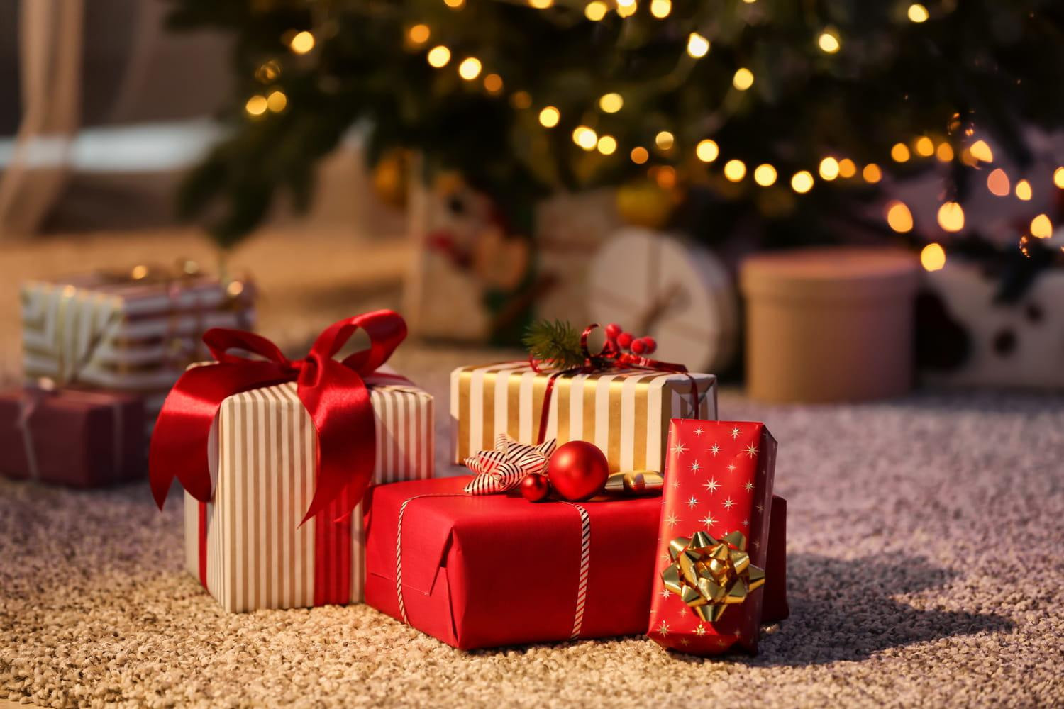 Featured image for “Nos packs cadeaux : ordinateurs reconditionnés + accessoires pour un Noël clé en main 🎄💻”